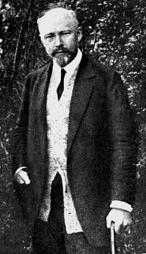 herman-keyserling-standing